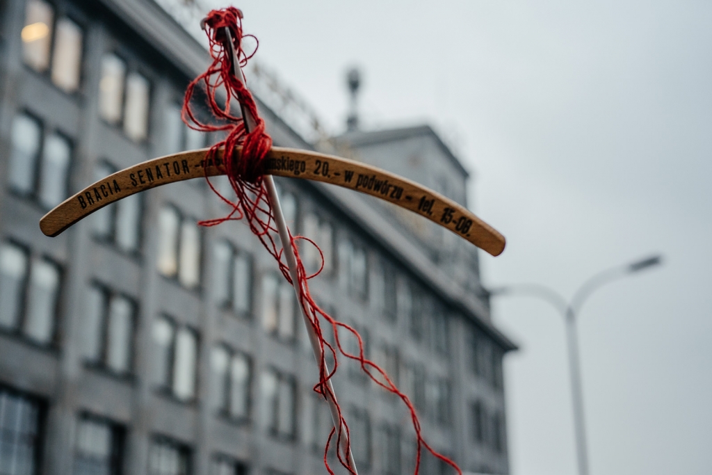 Czarny piątek w całej Polsce. Kobiety protestują przeciwko zaostrzeniu prawa aborcyjnego